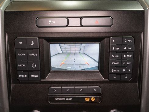Used 2018 Ford F250 XLT AWD/4WD image 18