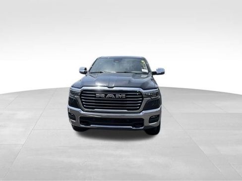 Used 2025 RAM 1500 Laramie w/ Off Road Group AWD/4WD image 3