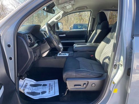 Used 2020 Toyota Tundra SR5 w/ TRD Off-Road Package image 11