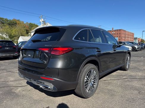 New 2026 Mercedes-Benz GLC 300 4MATIC image 9