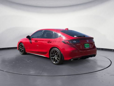 Used 2022 Honda Civic Sport Touring image 4