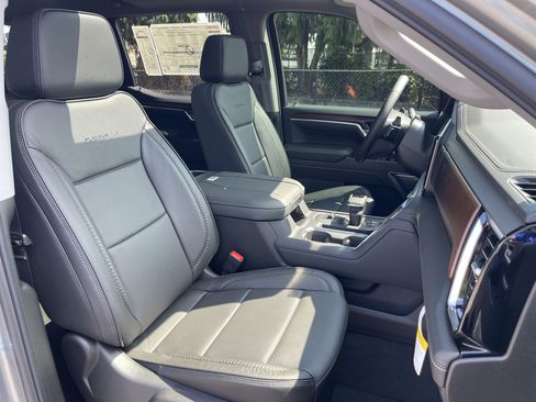 New 2025 GMC Sierra 1500 Denali image 64