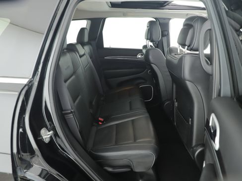 Certified 2019 Jeep Grand Cherokee Summit w/ Trailer Tow Group IV image 11