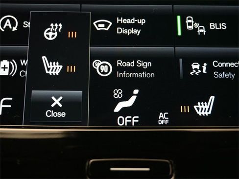 Used 2022 Volvo XC90 T6 Momentum w/ Advanced Package image 20