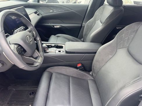 Certified 2024 Lexus RX 350h image 11