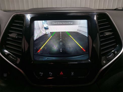 Used 2022 Jeep Cherokee Limited w/ Sun & Sound Group image 46