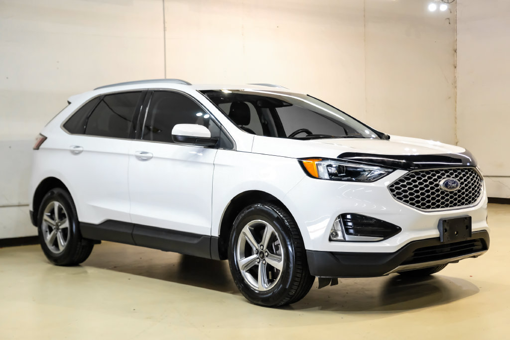Used 2024 Ford Edge SEL w/ Convenience Package AWD/4WD image 6