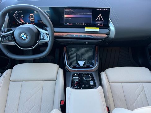 Used 2026 BMW X3 xDrive30 w/ Premium Package image 14