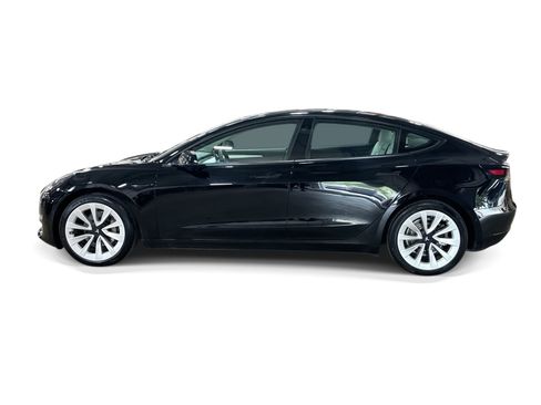 Certified 2022 Tesla Model 3 Long Range AWD/4WD image 3