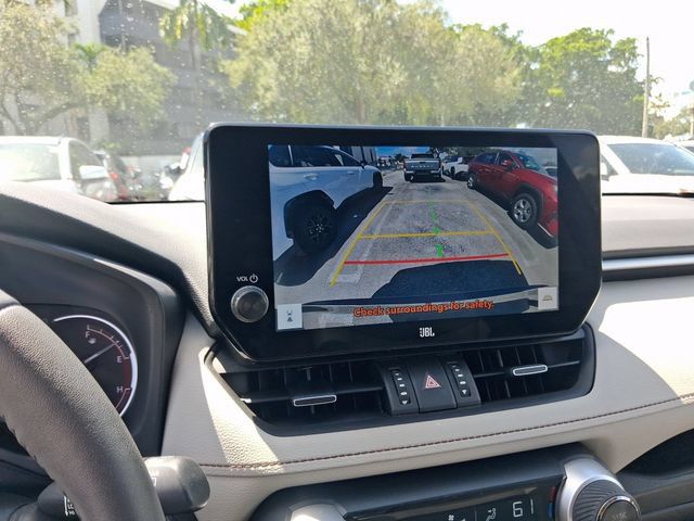 Used 2023 Toyota RAV4 XLE Premium FWD image 21