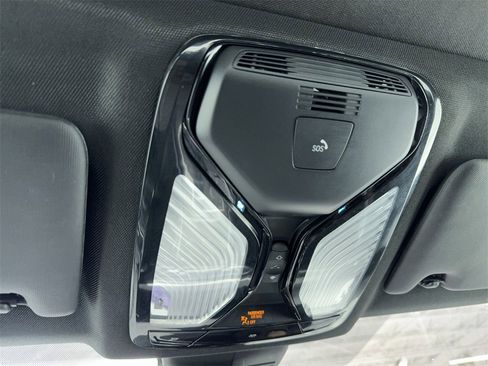 Used 2024 BMW 330i Sedan image 34