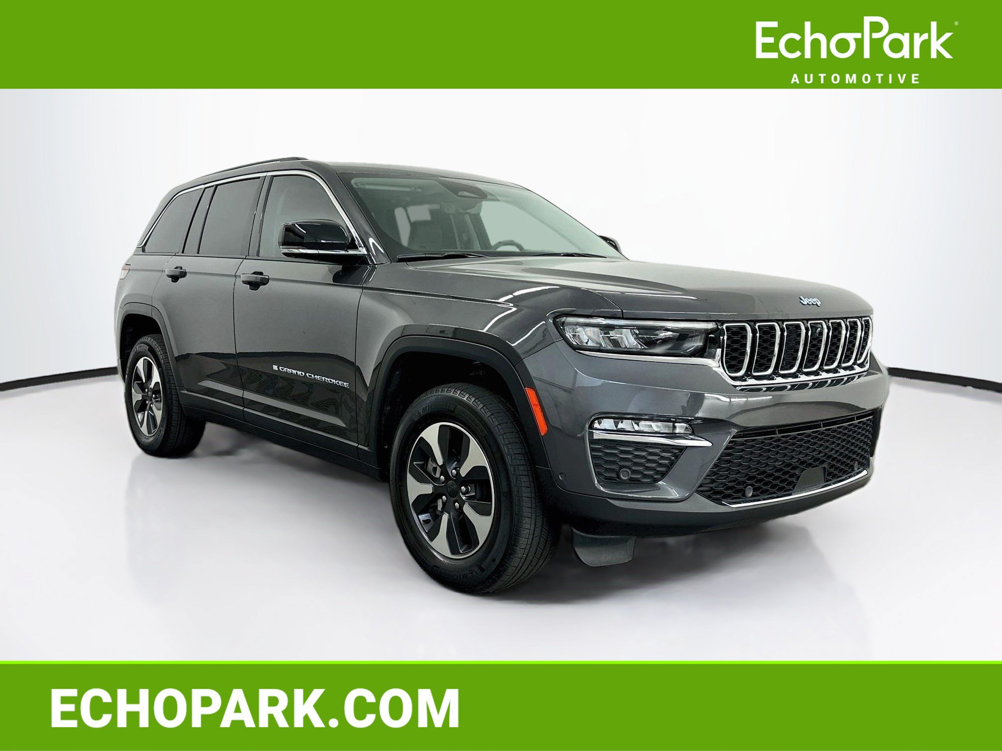 Used 2023 Jeep Grand Cherokee 4WD 4xe w/ Luxury Tech Group II image 1