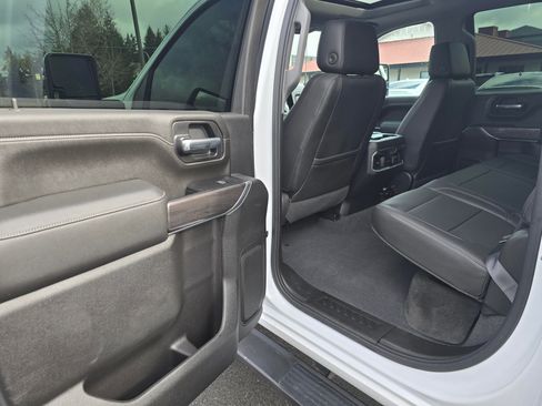 Used 2020 Chevrolet Silverado 2500 LTZ w/ LTZ Premium Package AWD/4WD image 32