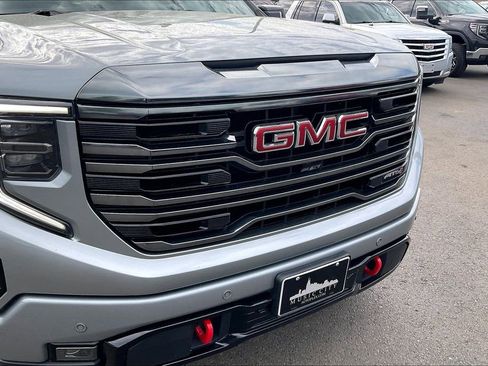 Used 2023 GMC Sierra 1500 AT4 w/ AT4 Preferred Package image 33