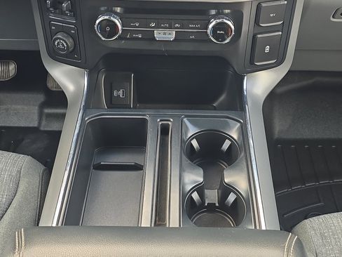 Used 2022 Ford F150 XLT w/ Equipment Group 301A Mid image 23