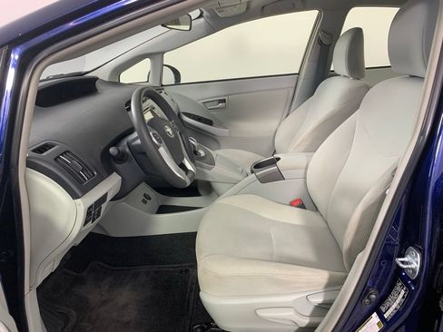 Used 2012 Toyota Prius Two FWD image 2