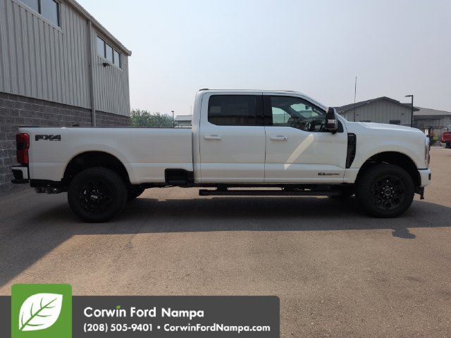New 2026 Ford F350 Lariat w/ Black Appearance Package AWD/4WD image 2