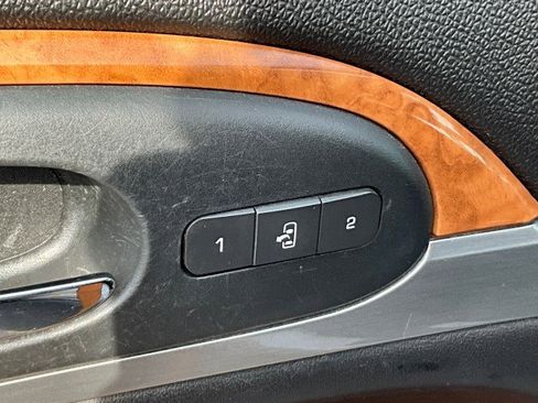 Used 2012 Buick Enclave Leather image 27