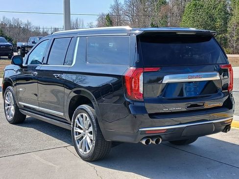 Used 2022 GMC Yukon XL Denali image 5