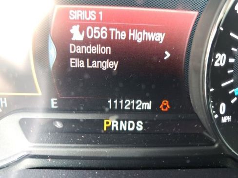 Used 2016 Ford Explorer Platinum image 16