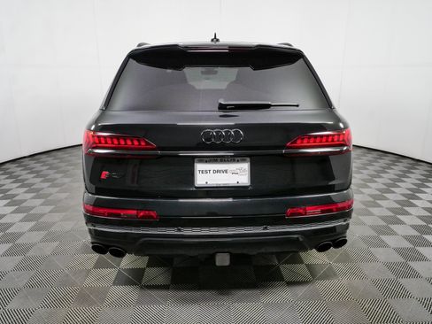 Used 2022 Audi SQ7 Prestige AWD/4WD image 31