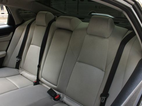 Used 2021 Honda Accord LX image 18