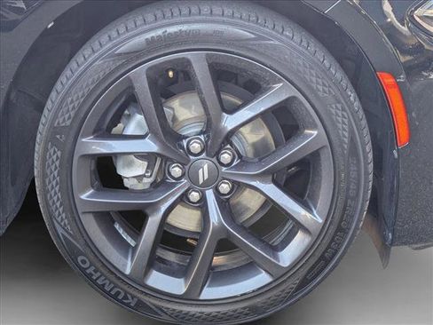 Used 2021 Dodge Charger SXT w/ Blacktop Package image 25