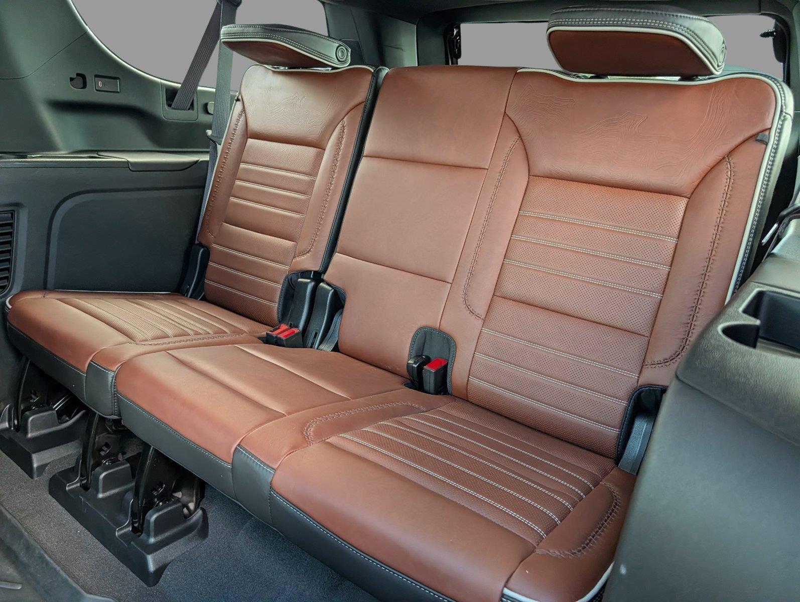 Certified 2023 GMC Yukon XL Denali Ultimate AWD/4WD image 33