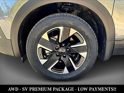 New 2025 Nissan Kicks SV w/ SV Premium Package image 12