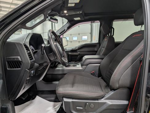 Used 2019 Ford F150 XLT w/ Equipment Group 302A Luxury AWD/4WD image 16