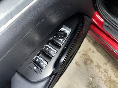 Used 2024 Kia K5 GT-Line image 9