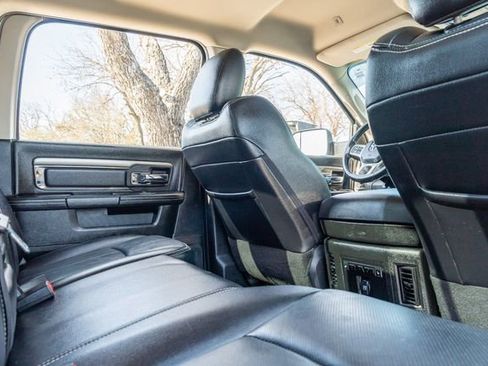 Used 2018 RAM 2500 Laramie w/ Sport Appearance Group image 43