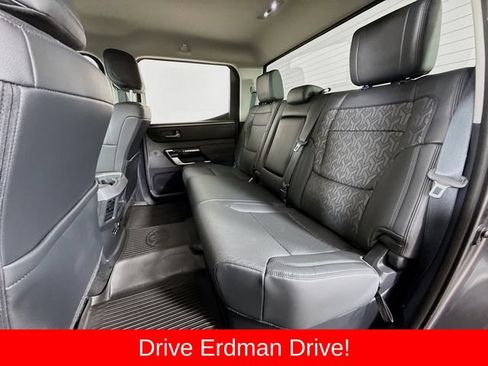 Used 2023 Toyota Tundra Limited AWD/4WD image 8