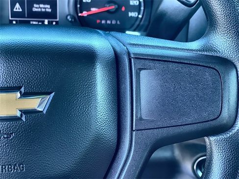 Used 2025 Chevrolet Silverado 1500 W/T image 13