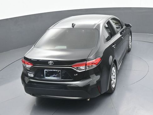 Used 2022 Toyota Corolla LE image 44