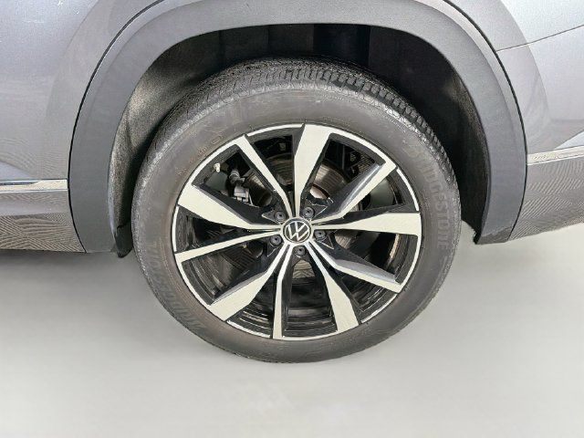 Used 2024 Volkswagen Atlas SEL Premium R-Line AWD/4WD image 39