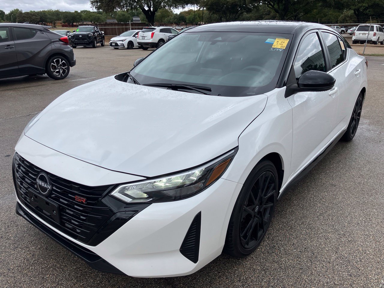 Used 2025 Nissan Sentra SR w/ Midnight Edition FWD image 1