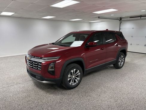 New 2026 Chevrolet Equinox LT w/ Convenience Package II AWD/4WD image 4