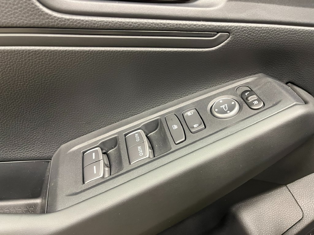 New 2026 Honda Accord LX image 12