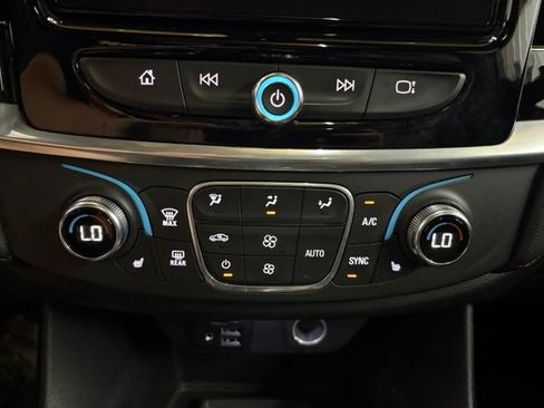 Used 2022 Chevrolet Traverse RS AWD/4WD image 81