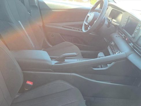 New 2026 Hyundai Elantra Sport FWD image 7
