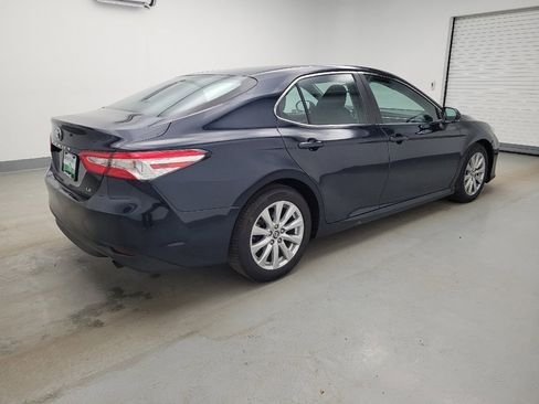 Used 2018 Toyota Camry LE w/ Convenience Package image 10
