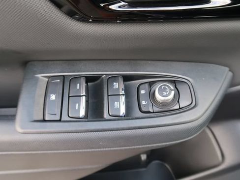 Certified 2025 Subaru Forester Limited w/ Popular Package #1 AWD/4WD image 15