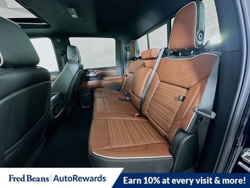 New 2025 GMC Sierra 2500 Denali Ultimate image 15