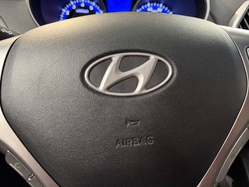 Used 2010 Hyundai Tucson GLS w/ Popular Equipment Pkg 2 FWD image 39