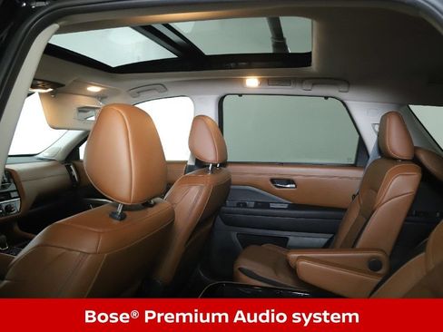 Certified 2023 Nissan Pathfinder Platinum AWD/4WD image 17