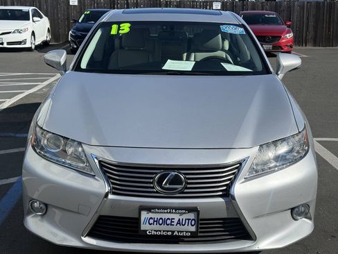 Used 2013 Lexus ES 350 w/ Premium Pkg FWD image 2