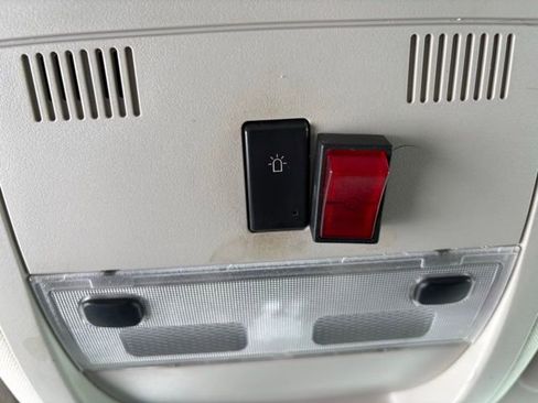 Used 2013 GMC Sierra 2500 SLT w/ Suspension Package, Off-Road image 23