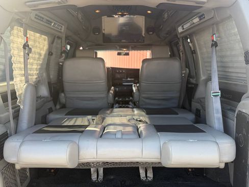 Used 2013 GMC Savana 1500 RWD image 40