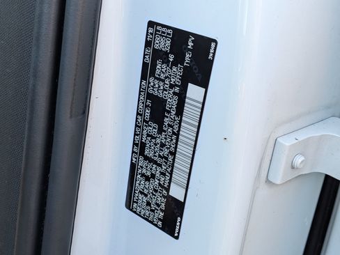 Used 2019 Volvo XC90 T6 Momentum w/ Advanced Package image 36